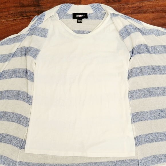 Amy Byer Cardigan Sweater with Short Sleeve Top Girls M 10-12 Blue White Silver - Picture 6 of 7